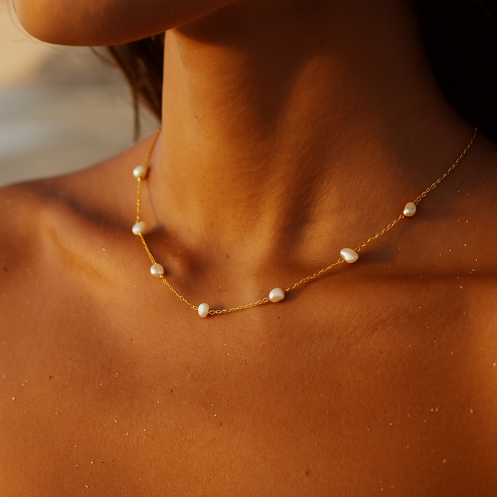 Pearl Float Necklace