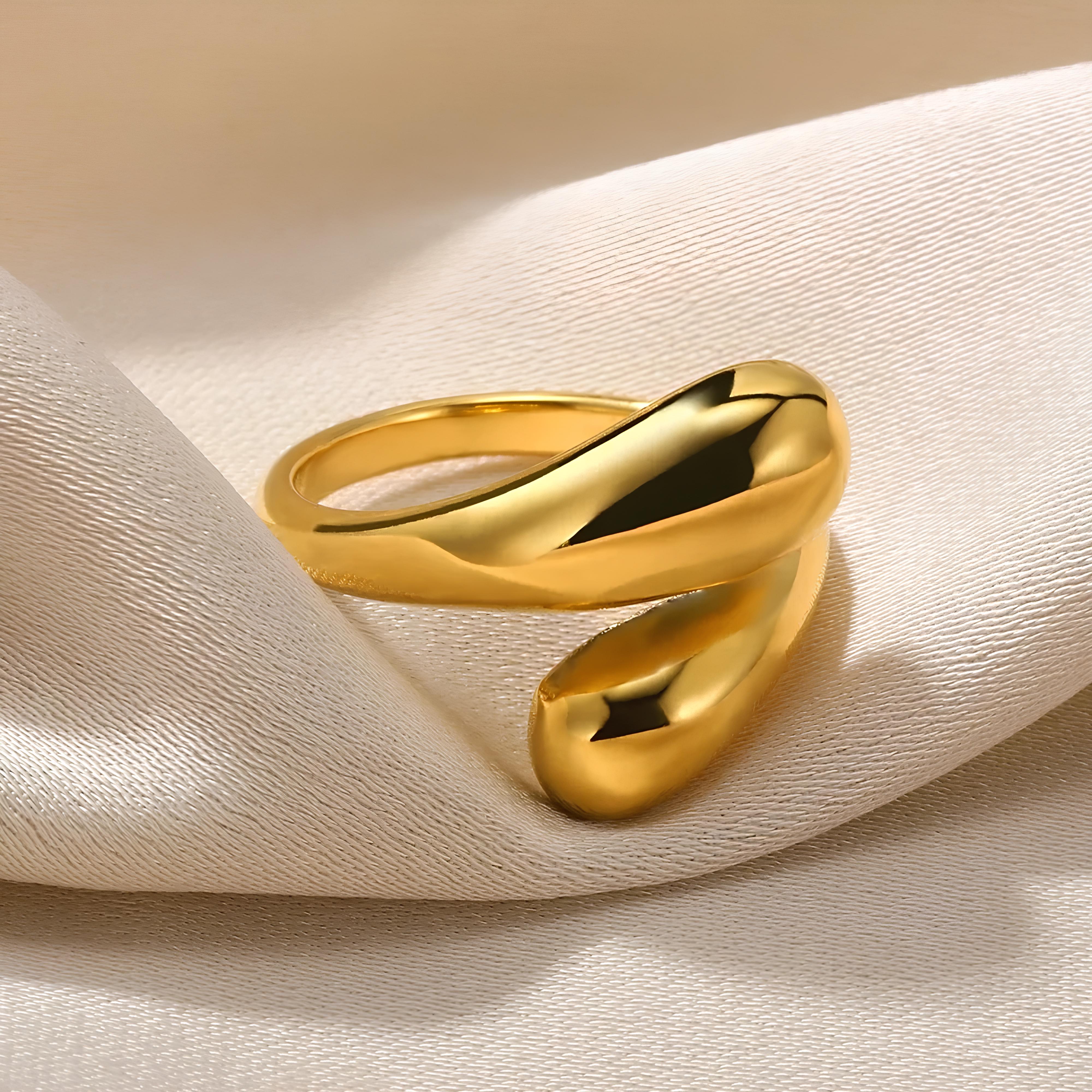 Ebbs & Flows Ring