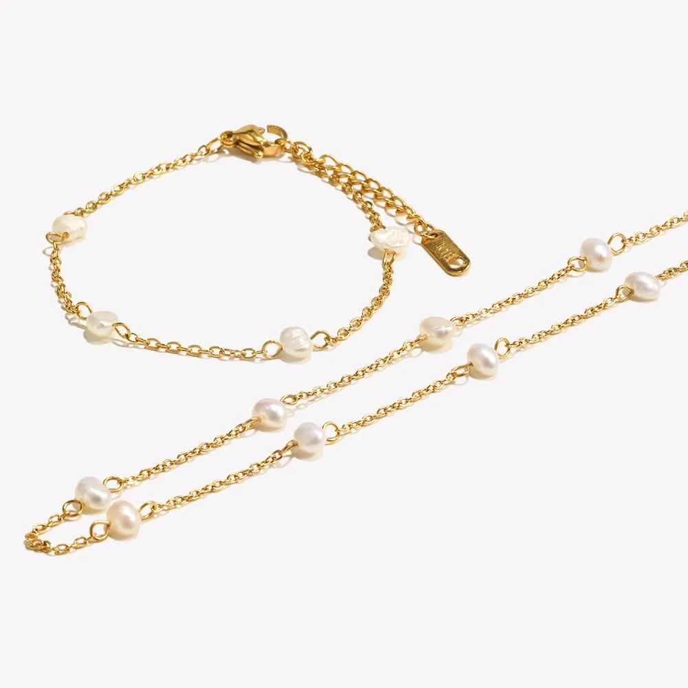 Pearl Float Bracelet